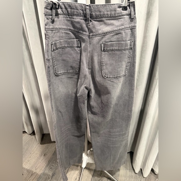 Sandro Women's Charcoal Straight Leg Jeans - Picture 2 of 2